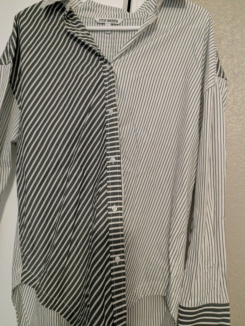 Women's Steve Madden Long Sleeve Button Down Shirt SM